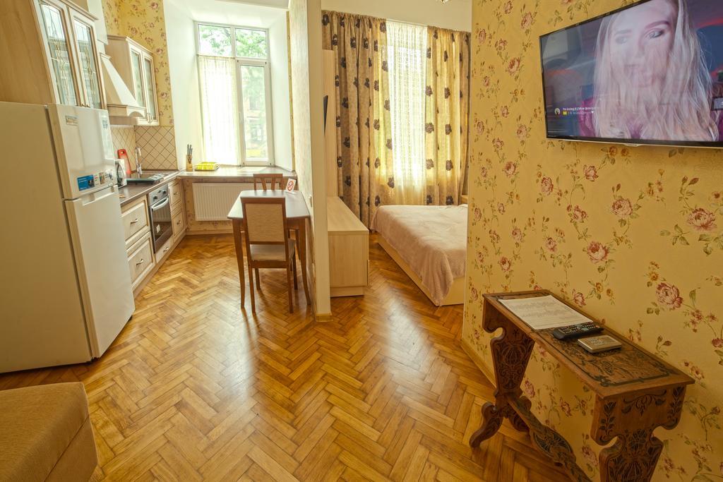 Apart Hotel Kvartira 1 Oděsa Exteriér fotografie