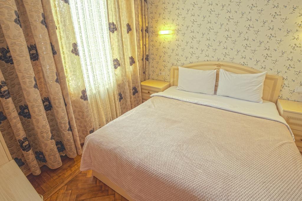 Apart Hotel Kvartira 1 Oděsa Exteriér fotografie